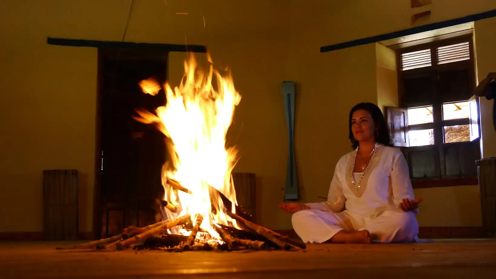 Meditación con el Fuego, Sindamanoy